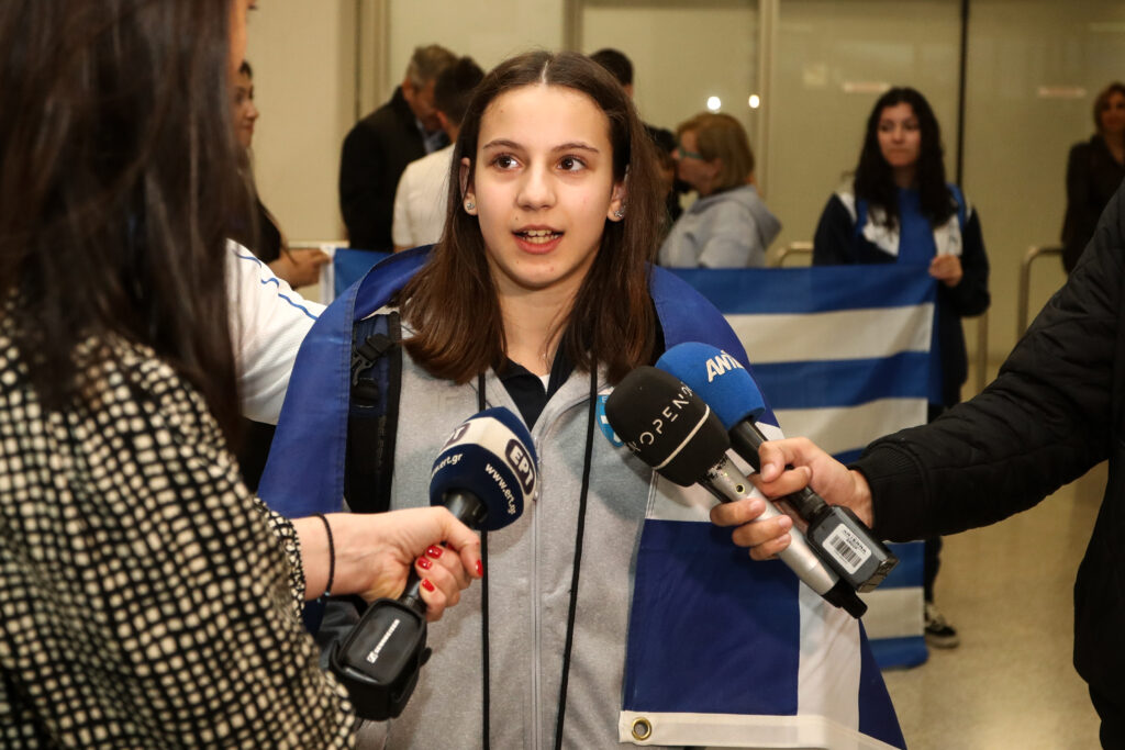 Επέστρεψε με το χάλκινο ο Πετρούνιας (ΦΩΤΟρεπορτάζ)