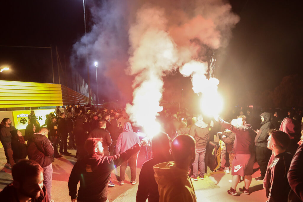 Η “κιτρινόμαυρη” αποθέωση στα Σπάτα (ΦΩΤΟρεπορτάζ)