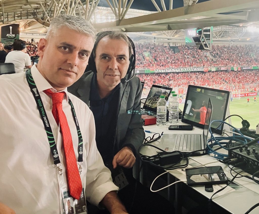 Πάει ο παλιός ο χρόνος, με νύχτες μαγικές και ονειρεμένες…