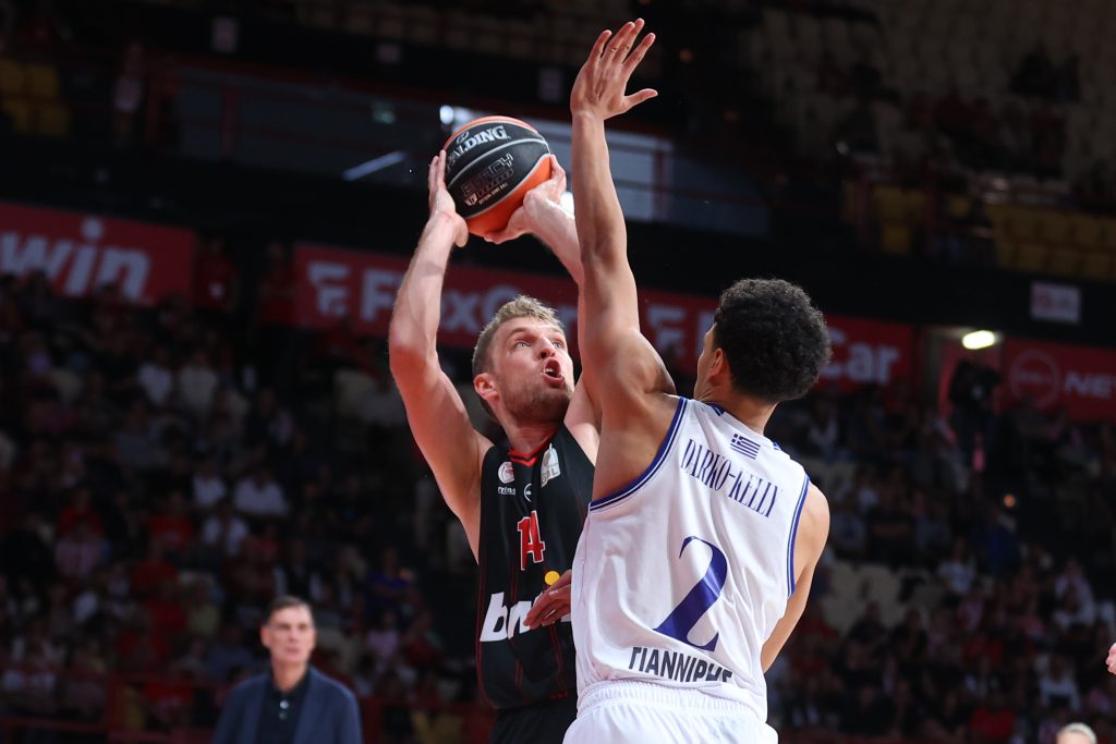 Ο Ολυμπιακός έκαμψε την αντίσταση του μαχητικού Ηρακλή (hls)