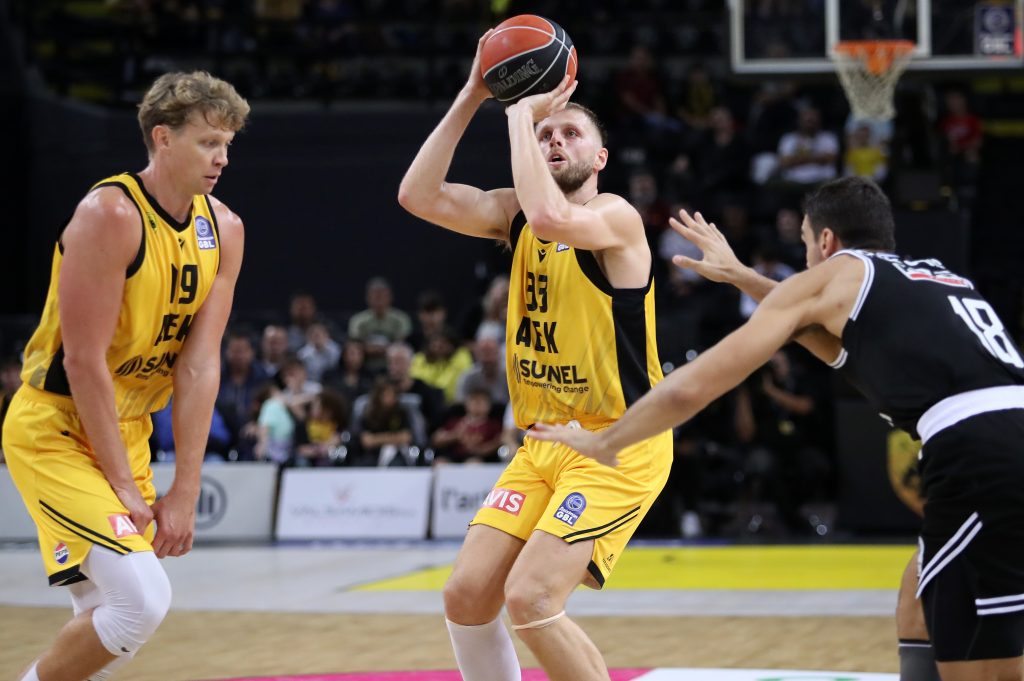 Ο Μπράουν έκρινε το συγκλονιστικό ντέρμπι των “Δικεφάλων” και χάρισε τη νίκη στον ΠΑΟΚ (hls)