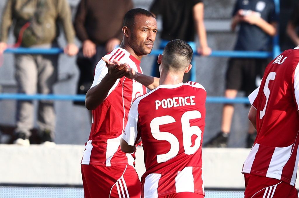 Ο Ολυμπιακός πάτησε κορυφή με πειστική εμφάνιση