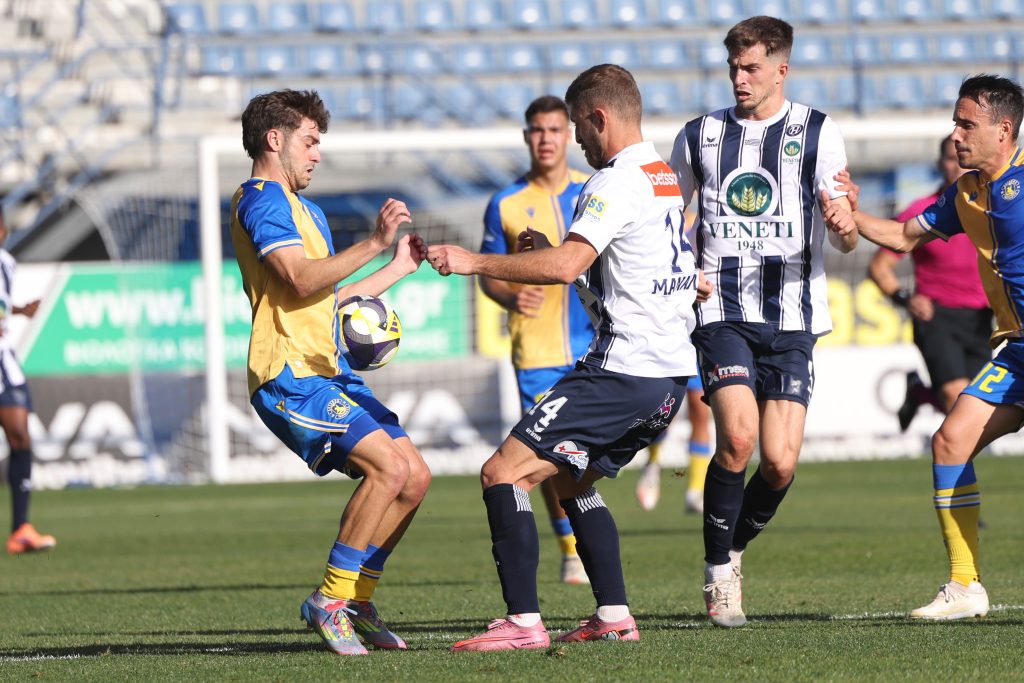 Πέρασε από την Τρίπολη και επέστρεψε στην κορυφή ο Ηρακλής