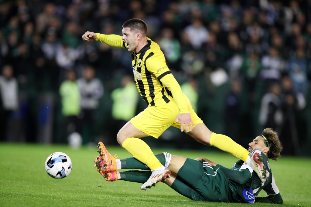 Η ΑΕΚ με “τριπλό” Γιόβιτς πήρε την ματσάρα της Λεωφόρου