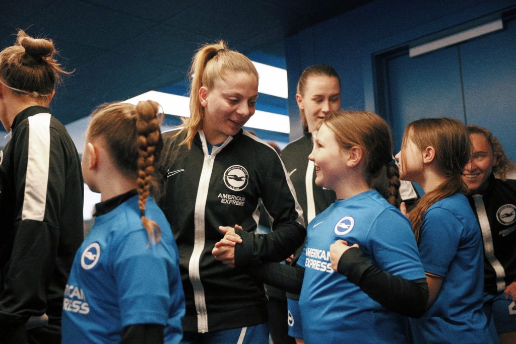 ΕΡΤ2 ΣΠΟΡ: «When Nobody’s Watching» – Ένα εξαιρετικό ντοκιμαντέρ για το ποδόσφαιρο γυναικών στην Ελλάδα σε πρώτη τηλεοπτική μετάδοση