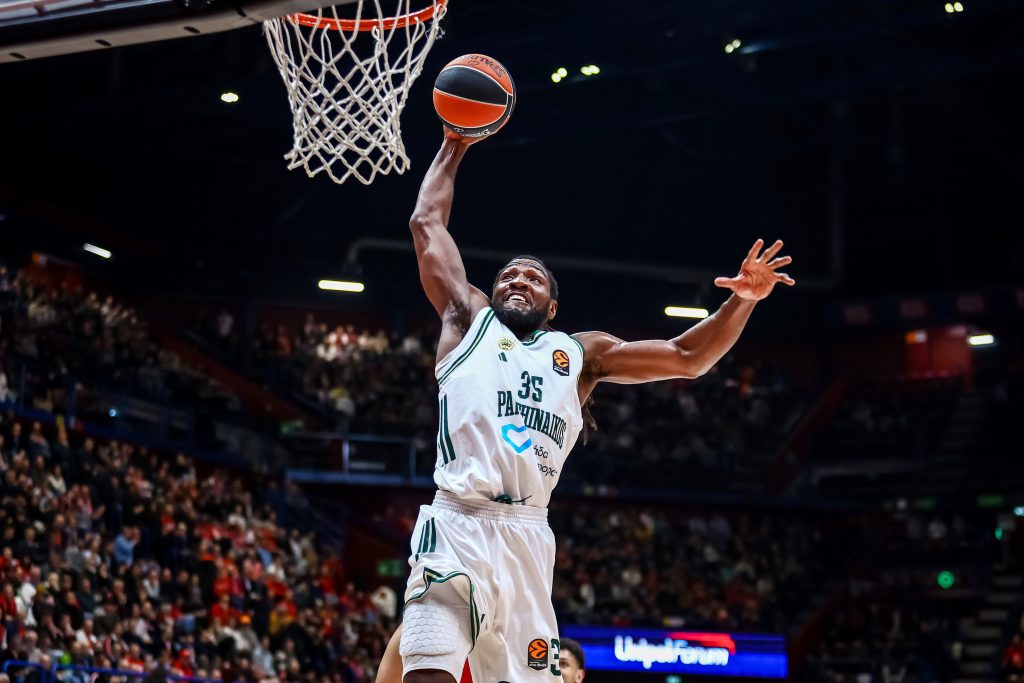 Τρίποντη εκτέλεση της Μιλάνο και νέα ήττα για τον Παναθηναϊκό