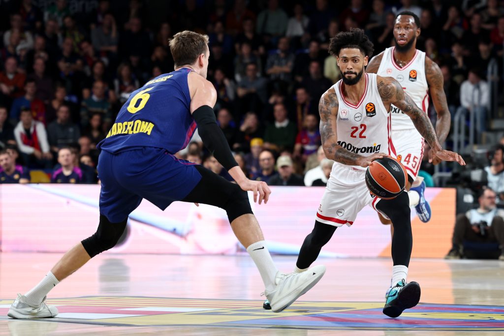 Μόνο για 20 λεπτά εμφανίστηκε ο Ολυμπιακός στη Βαρκελώνη