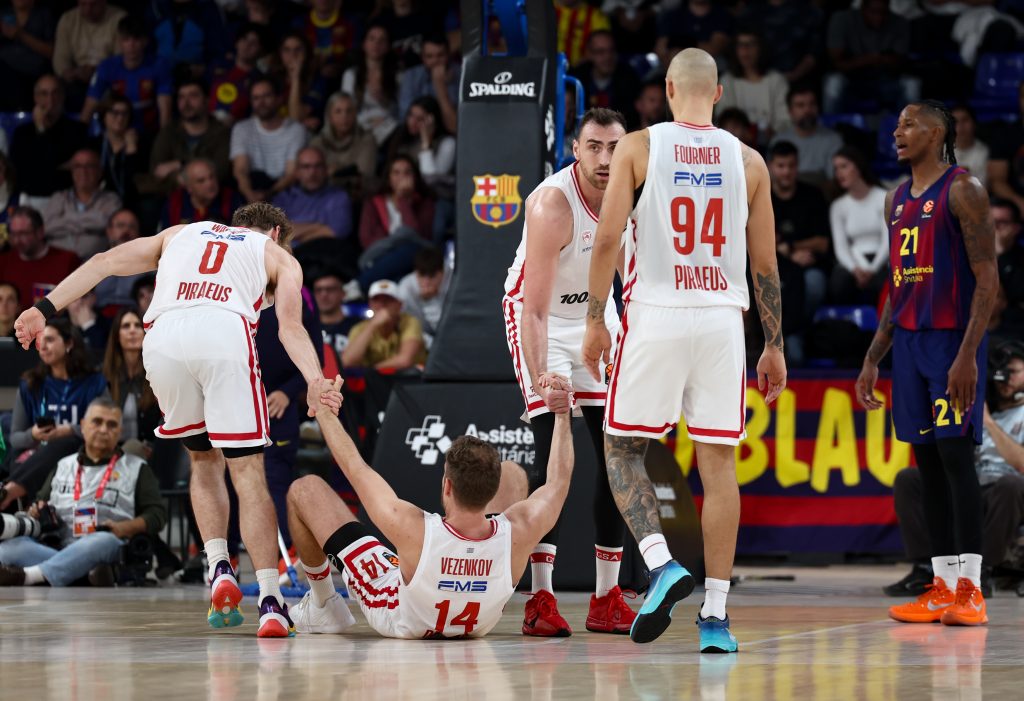 Μόνο για 20 λεπτά εμφανίστηκε ο Ολυμπιακός στη Βαρκελώνη