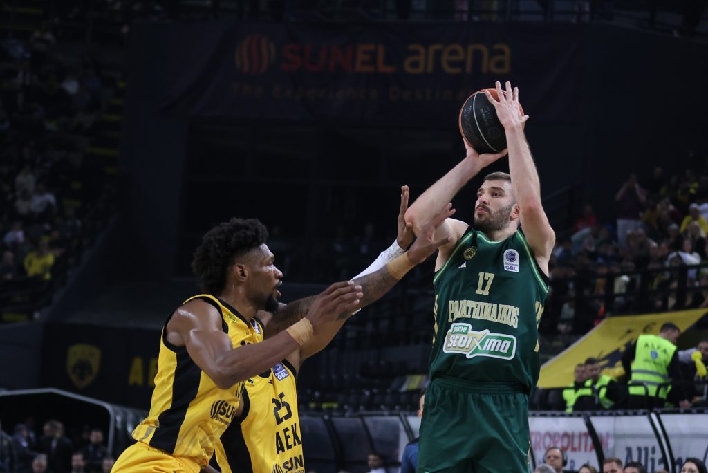 Παραδόθηκε στην ανωτερότητα του Παναθηναϊκού η ΑΕΚ (hls)