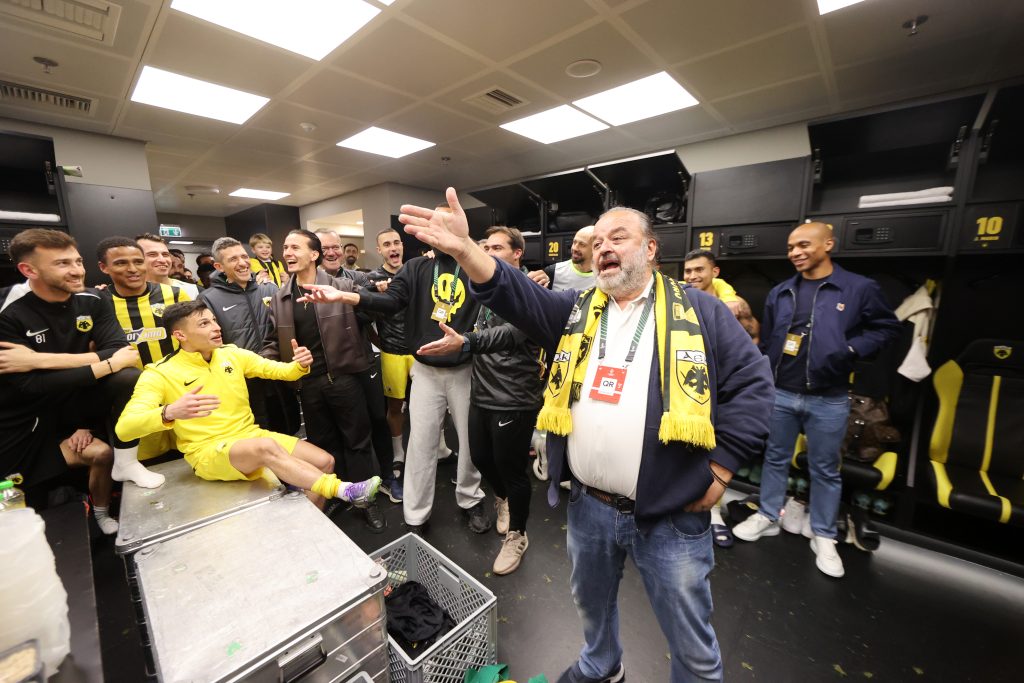 Το “κιτρινόμαυρο” πάρτι από τα αποδυτήρια της “OPAP Arena” (pics)