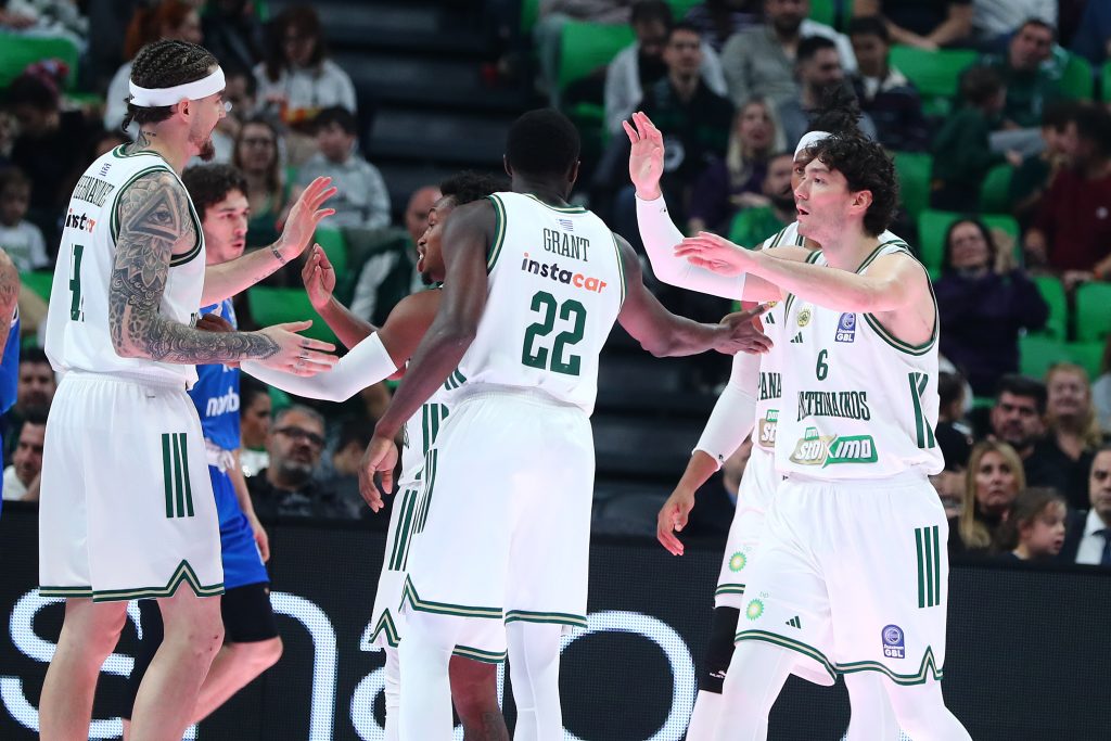 Ο Παναθηναϊκός χτίζει σερί με τον Χολμς να φωνάζει «παρών» (hls)