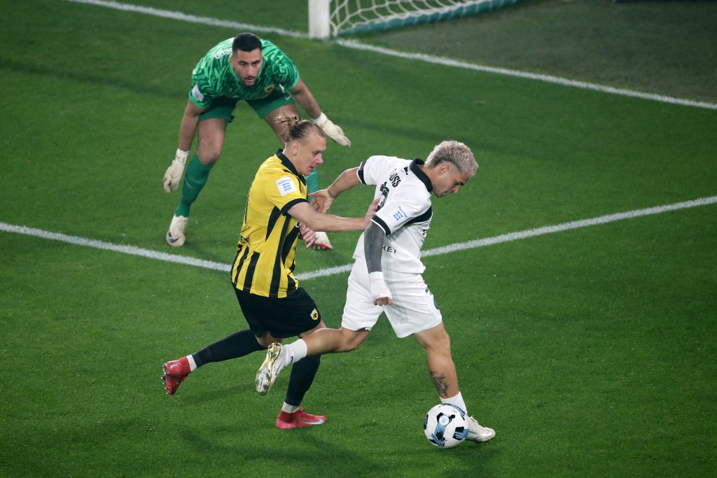 Χριστούγεννα στην κορυφή για την ΑΕΚ των… ανατροπών