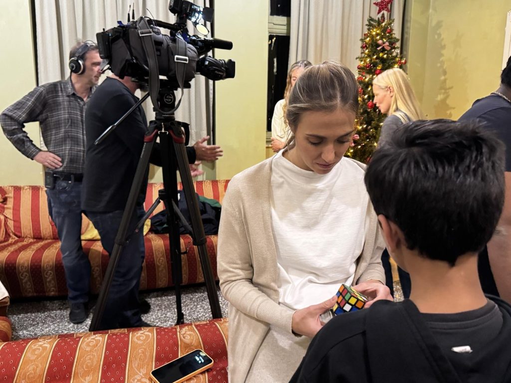 Η ΕΡΑ ΣΠΟΡ στο Ίδρυμα Χατζηκώνστα – Μια επίσκεψη γεμάτη αγάπη, χαμόγελα και αλληλεγγύη (pics+vids)