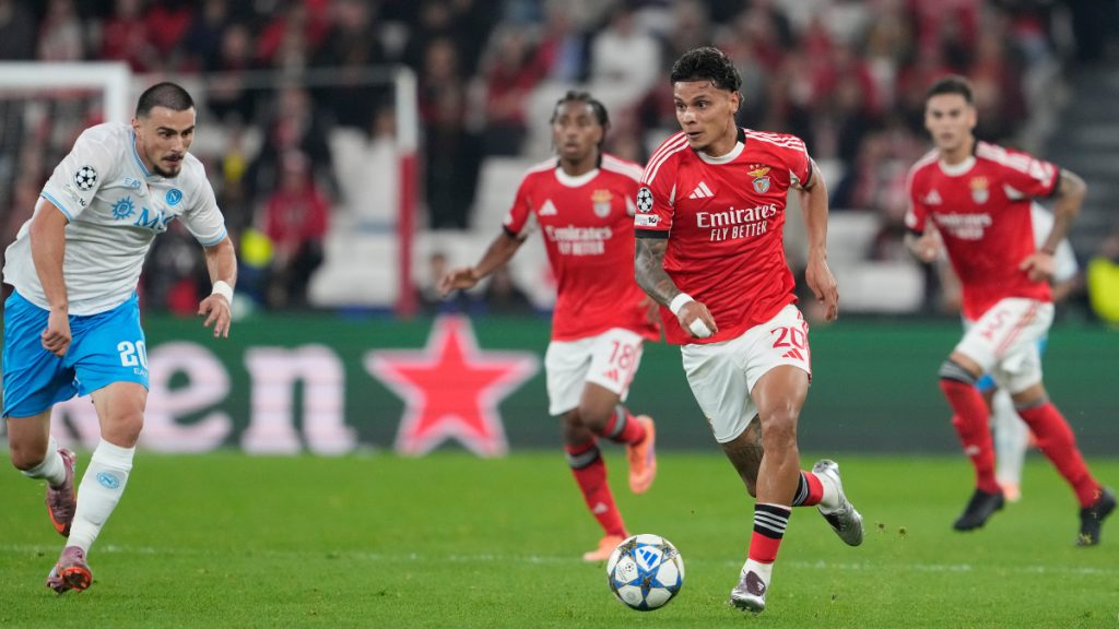 Δεύτερο σερί τρίποντο και στο κόλπο της πρόκρισης η Μπενφίκα