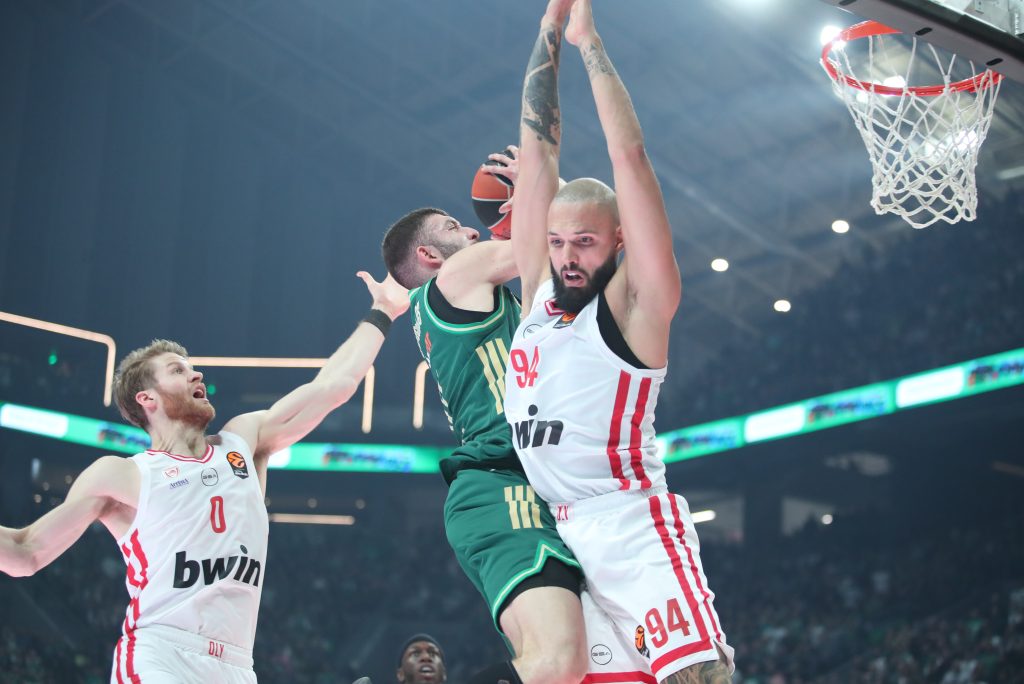 Ο μεστός Ολυμπιακός “απέδρασε” με νίκη από το “Telekom Center Athens”