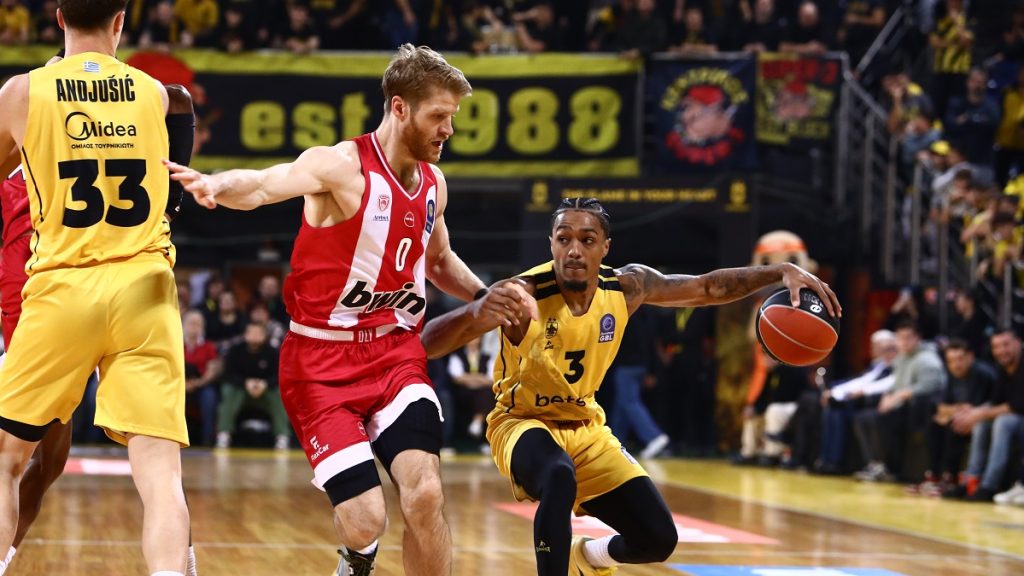 Ζορίστηκε ο Ολυμπιακός στη Θεσσαλονίκη, αλλά έκαμψε την αντίσταση του Άρη (hls)