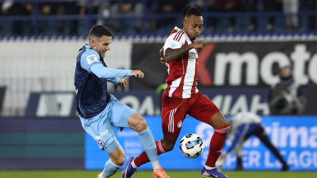 Μαρτίνς και Ταρέμι οδήγησαν τον Ολυμπιακό σε νίκη στο Περιστέρι