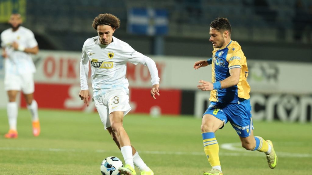 Η ΑΕΚ πέρασε από την Τρίπολη κι επέστρεψε στην κορυφή