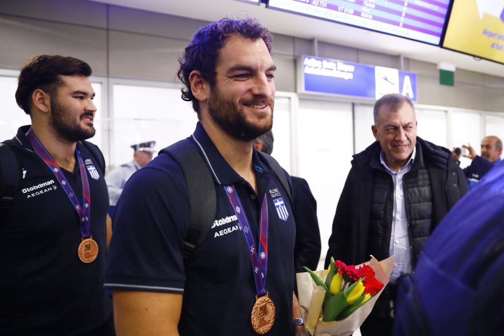 Πάτησε Ελλάδα η Εθνική πόλο ανδρών με το χάλκινο μετάλλιο στο στήθος (pics)