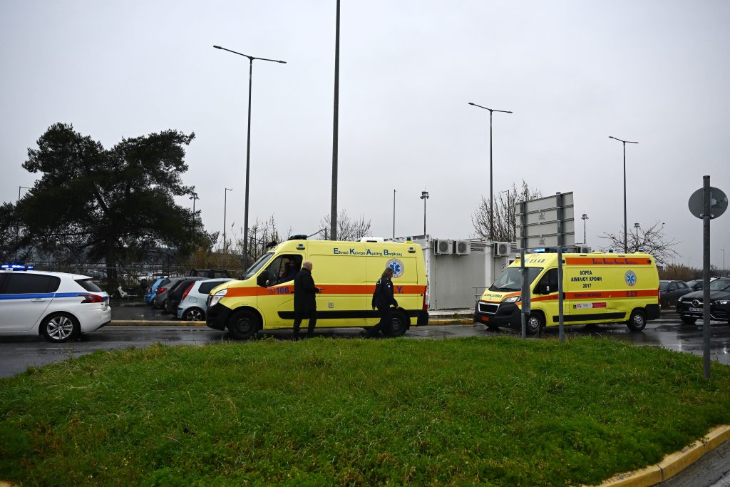 Έφτασαν στη Θεσσαλονίκη οι δύο τραυματίες από το τροχαίο στη Ρουμανία (vids+pics)