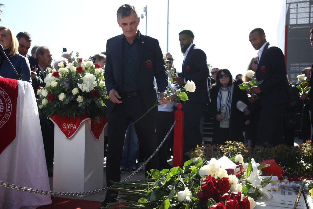 Τελέστηκε το μνημόσυνο για τα θύματα της Θύρας 7 (pics)