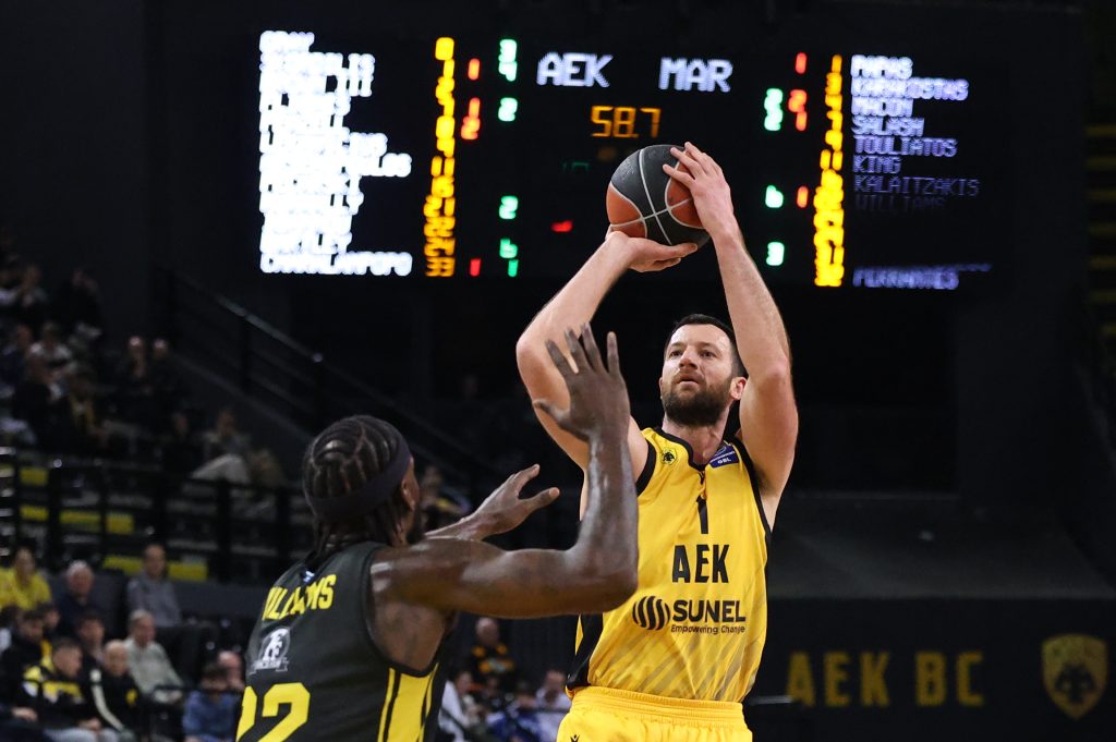 Η ΑΕΚ “μπλόκαρε” το βελτιωμένο Μαρούσι και πανηγύρισε στο φινάλε (hls)