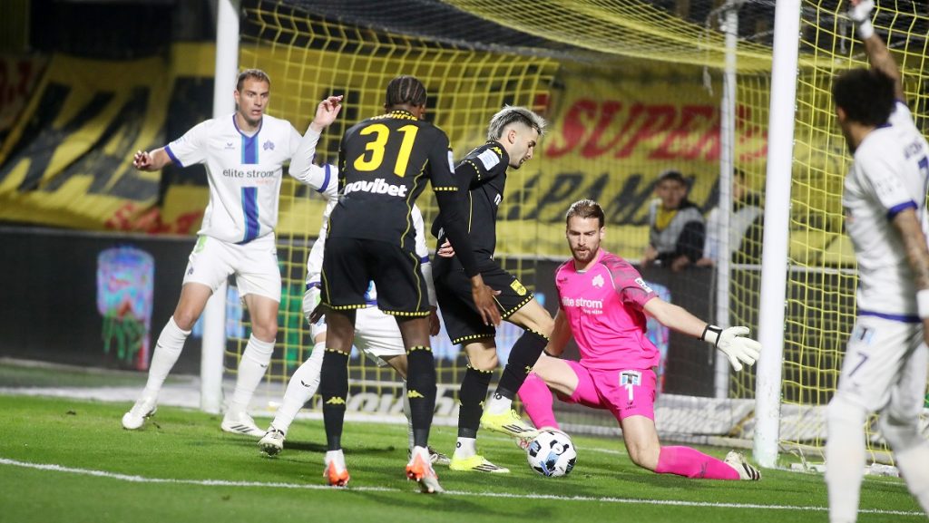 Όρθια η Κηφισιά στο “Βικελίδης”, συνέχισε το σερί των ισοπαλιών ο Άρης