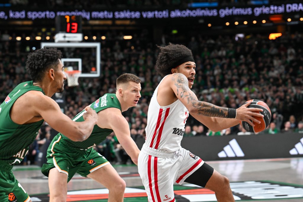 Ο Ολυμπιακός τα έδωσε όλα, όμως λύγισε σε μυθικό “θρίλερ” δύο παρατάσεων στο Κάουνας