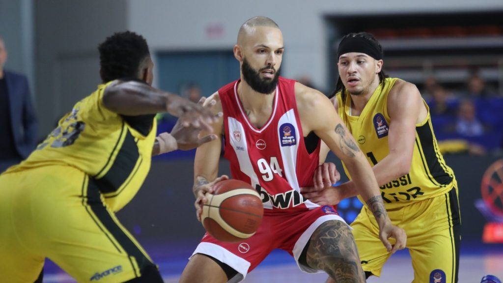 Έκλεισε εισιτήριο για τον τελικό ο Ολυμπιακός (hls)