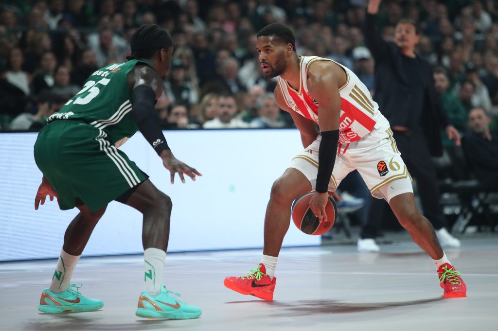 Με τρομερό “ξέσπασμα” στην τέταρτη περίοδο ο Παναθηναϊκός… έπνιξε τον Ερυθρό Αστέρα