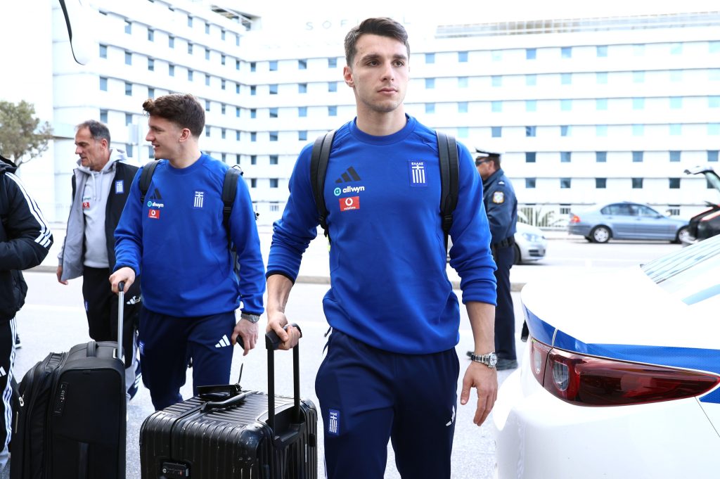 Αναχώρησε με χαμογέλα για το φιλικό με την Ουγγαρία η Εθνική