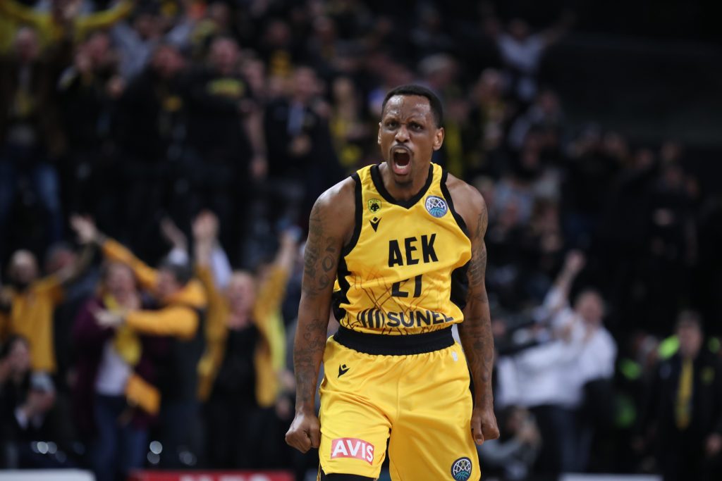 Η αλύγιστη ΑΕΚ έκανε την ανατροπή και έγινε το πρώτο βήμα για το Final 4
