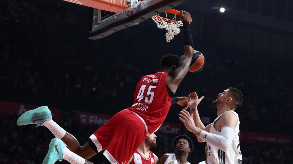 “Πάρτι” κορυφής του Ολυμπιακού απέναντι στη Ρεάλ με ρεκόρ από τον Ντόρσεϊ