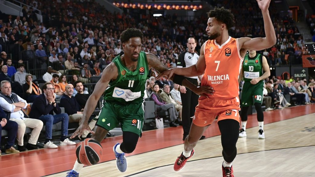 Παραδόθηκε στη Βαλένθια ο Παναθηναϊκός και τέλος στις ελπίδες για τετράδα