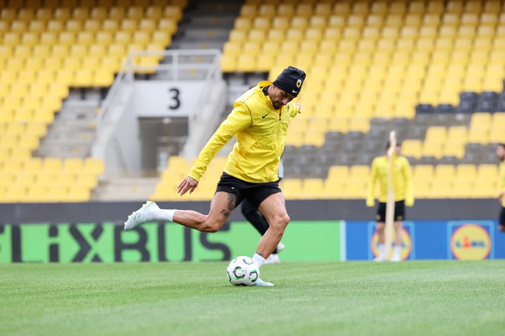 Τελευταία προπόνηση της ΑΕΚ πριν την ρεβάνς με Ράγιο Βαγιεκάνο (pics+vids)