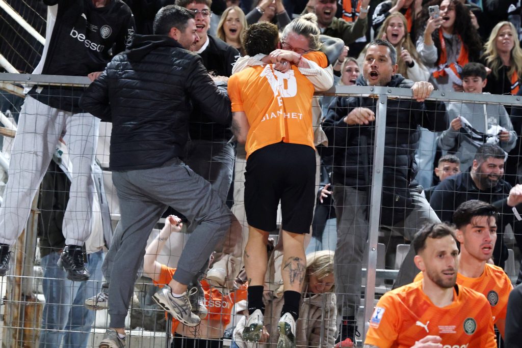 Η προφητική ατάκα Μαχλά σε Μπούση: «Μην αγχώνεσαι πρόεδρε, θα στο φέρω πίσω να το σηκώσεις» (audio)