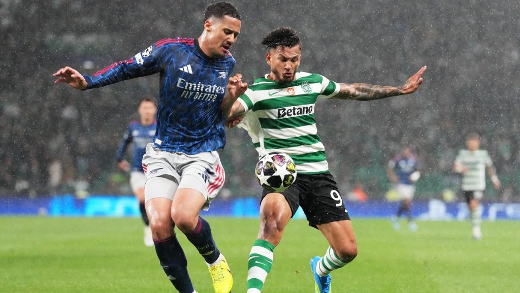 Η Άρσεναλ “απέδρασε” από τη Λισαβόνα στις καθυστερήσεις