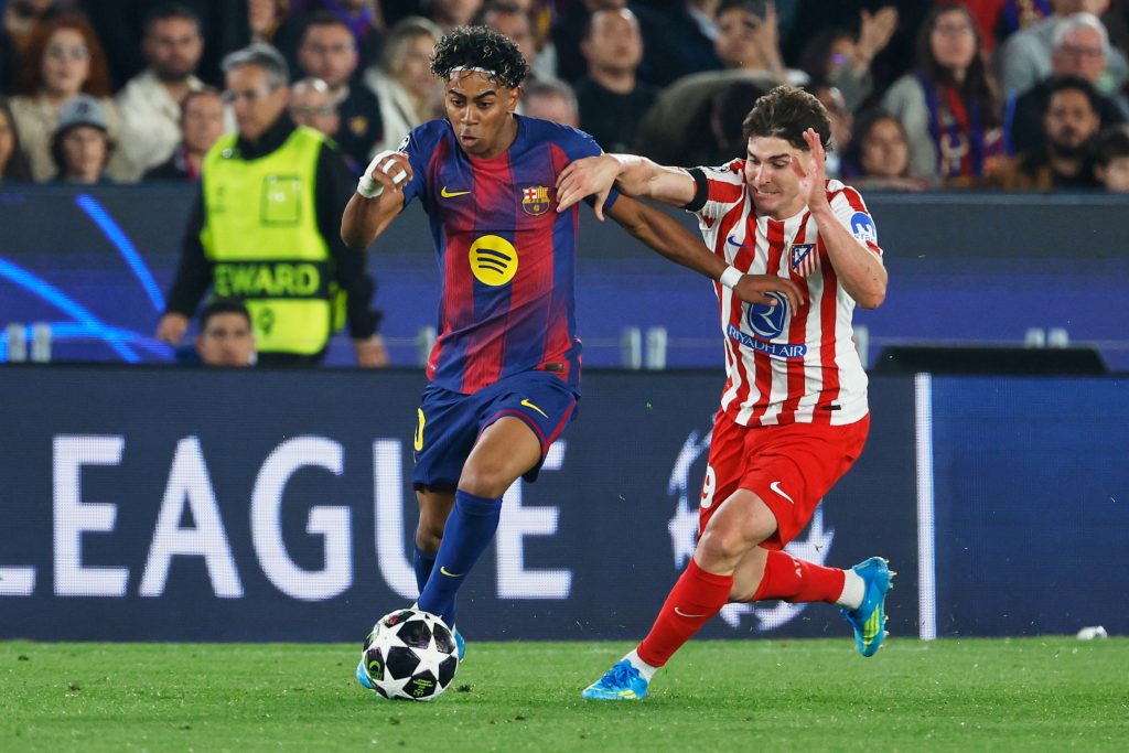 Κυνική Ατλέτικο άλωσε το “Καμπ Νου” και βλέπει ημιτελικά