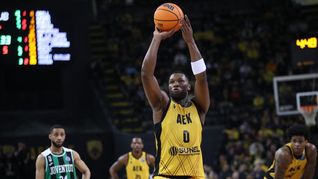 Η αλύγιστη ΑΕΚ έκανε την ανατροπή και έγινε το πρώτο βήμα για το Final 4