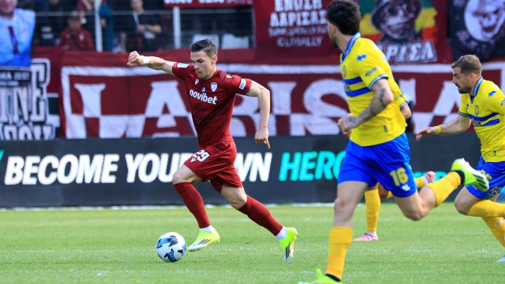 Άλμα παραμονής στη Λάρισα για τον Παναιτωλικό