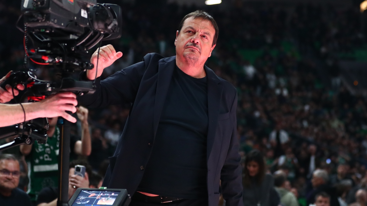 Άταμαν: «Μεγάλη απώλεια ο Σλούκας αλλά δεν είναι καιρός για δικαιολογίες»