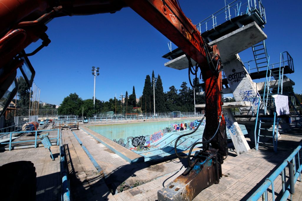Ιστορική μέρα για την Ελληνική Ολυμπιακή Επιτροπή, ρχισαν τα έργα ανακατασκευής του Ολυμπιακού Κολυμβητηρίου