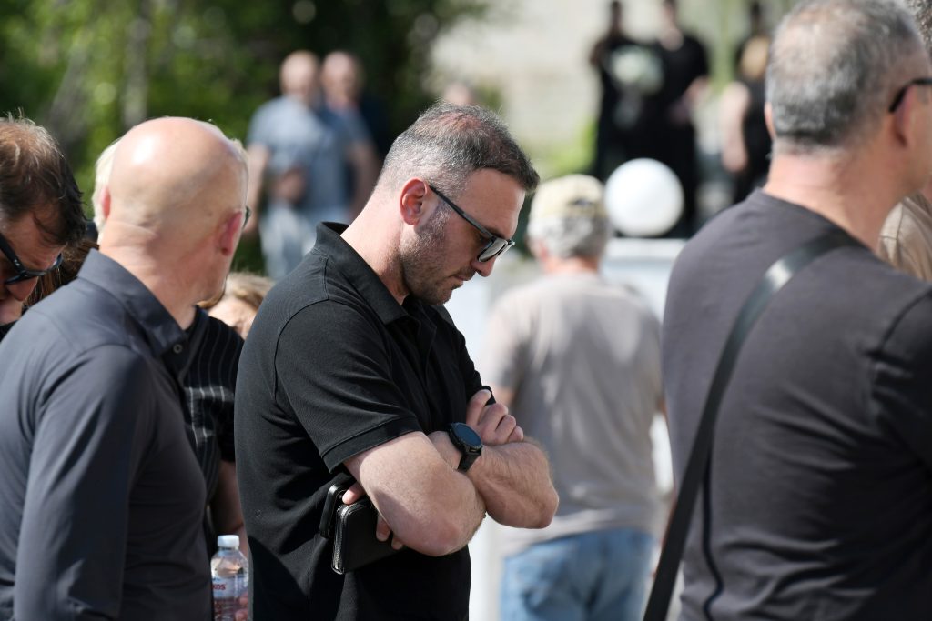 Το τελευταίο… αντίο στον Παρασκευά Άντζα (pictures)