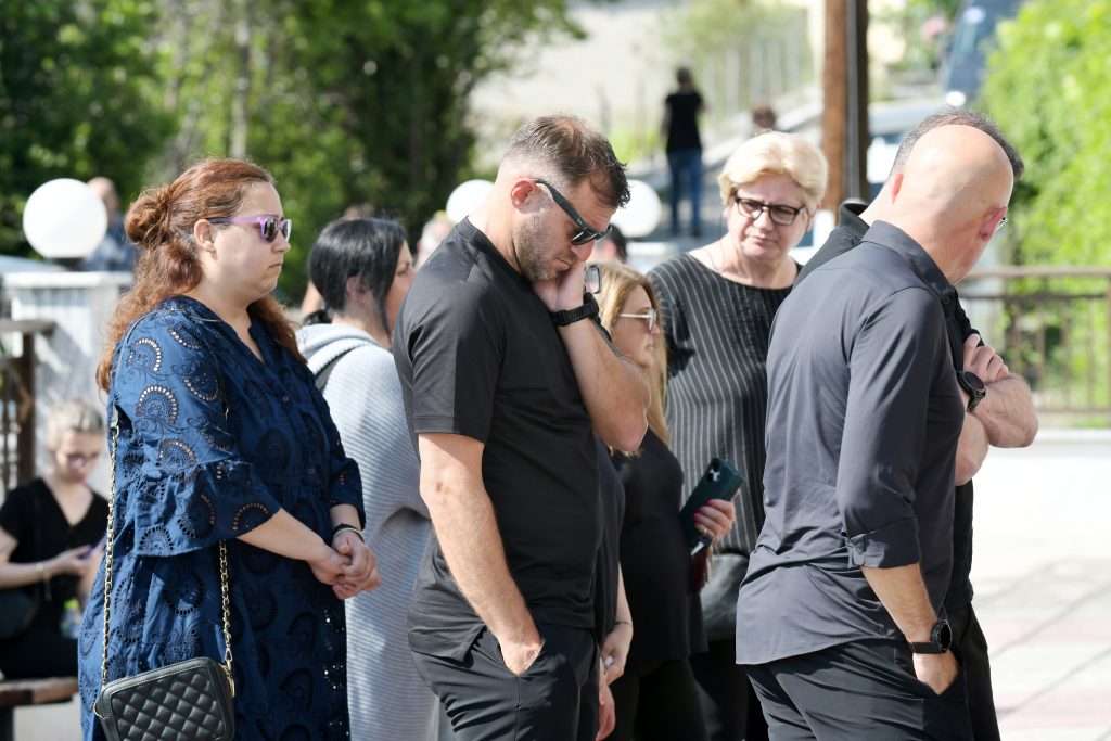 Το τελευταίο… αντίο στον Παρασκευά Άντζα (pictures)