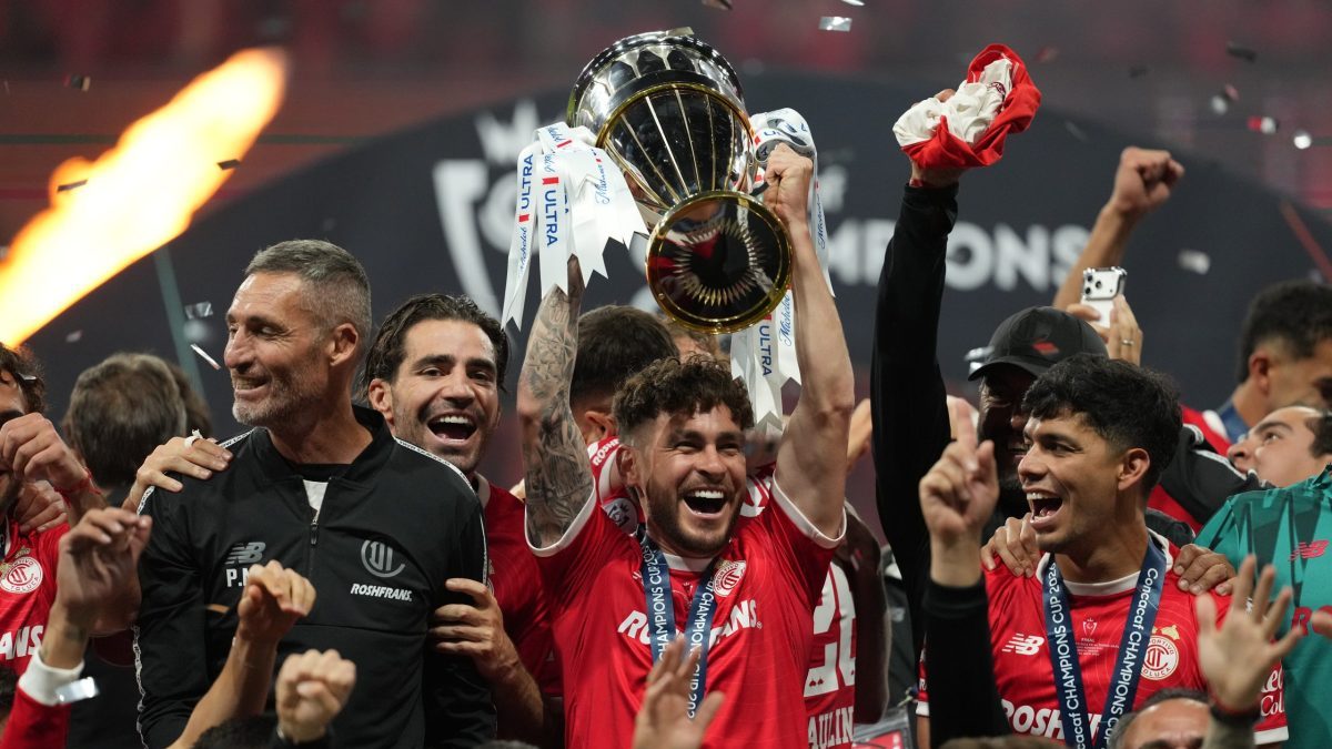 Η Τολούκα κατέκτησε το Champions Cup της CONCACAF