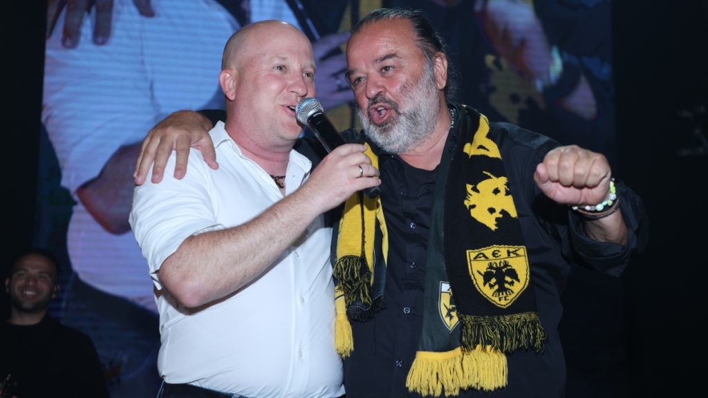 Πρωταθλήτρια και στο γλέντι η ΑΕΚ (pictures)