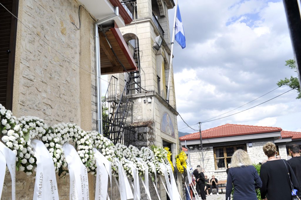 Το τελευταίο αντίο στον Μάριο Οικονόμου (pictures)