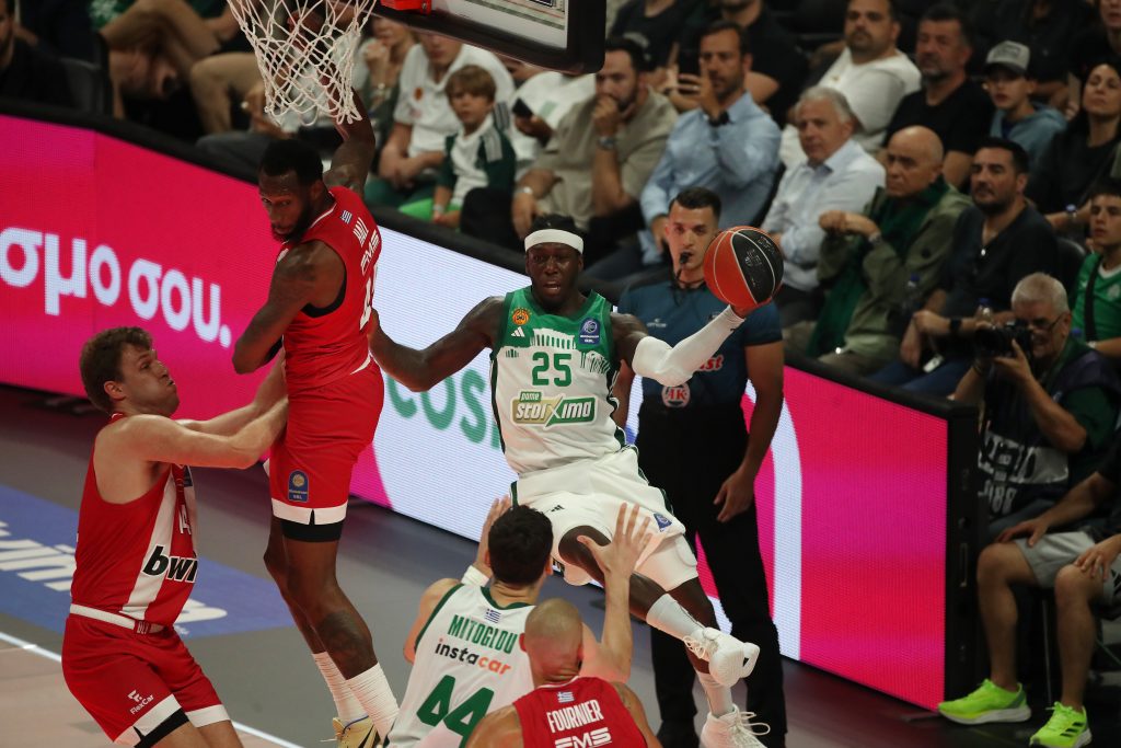 Με MVP τον Χέιζ Ντέιβις, ο Παναθηναϊκός ισοφάρισε τη σειρά των τελικών