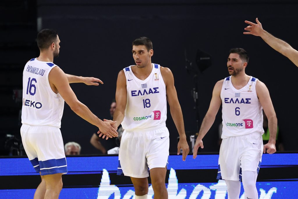 Κακή εμφάνιση, νέα ήττα για την Ελλάδα και το Κατάρ… δυσκόλεψε επικίνδυνα (highlights)