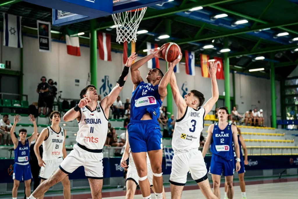 Η Εθνική Εφήβων πέταξε στα ημιτελικά του Eurobasket U18